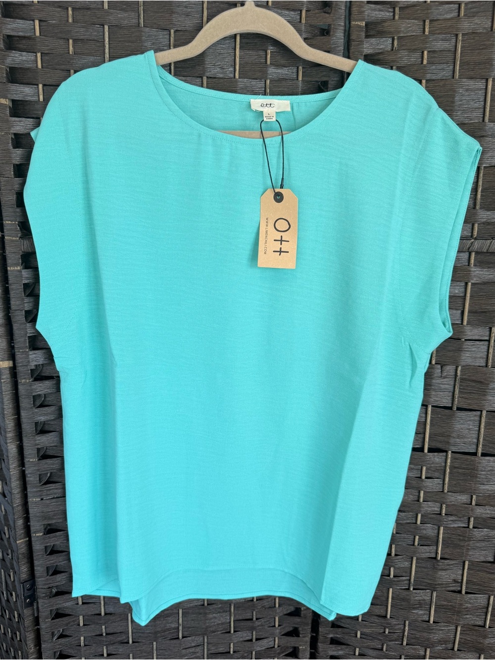 *NEW* Sz L* Ott *cap sleeve blouse
